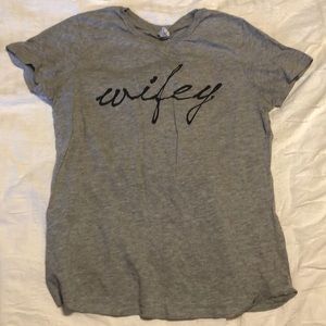 Grey ‘wifey’ T-shirt